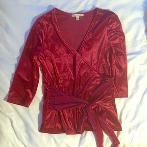 Express wrap top sz L. Valentines Day. Party ready